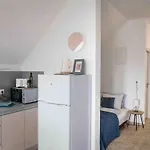 Egy Présház Tágas Tetőtere Mesés Kilátással